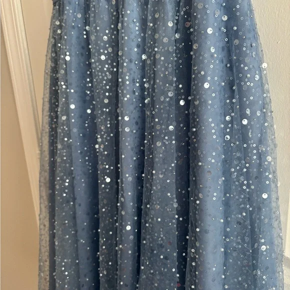 Elegant Blue Sequin Prom Dress - Picture 4 of 7